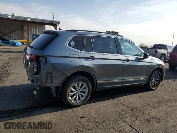 2018 Volkswagen Tiguan SEL z VIN 3VV2B7AX0JM013659, wystawiony jako Copart lot #54154665 z przebiegiem 86 603 mil mil oraz Szkoda całkowita • Salvage title. Historia ofert i sprzedaży dostępna na DreamBid. Obrazek 3.