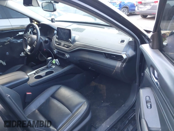 2019 Nissan Altima 2.5 SL with VIN 1N4BL4EV1KC113863, listed as a IAAI auction lot 41723231 with 99,165 mi miles. Bid and sale history available at carsss.com. Image 5.