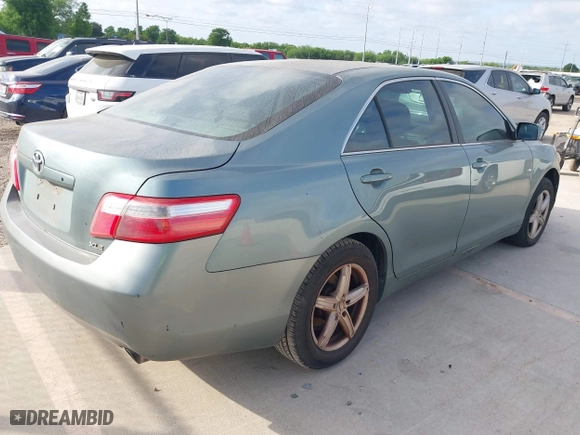 2008 Toyota Camry LE with VIN 4T1BE46K18U752137, listed as a IAAI auction lot 42027846 with 247,916 mi miles. Bid and sale history available at carsss.com. Image 4.