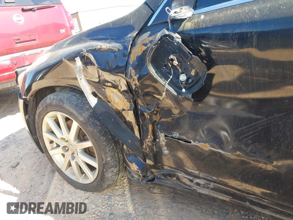 2006 Lexus GS 300 z VIN JTHBH96S665045856, wystawiony jako IAAI lot #41904844 z przebiegiem 296 129 mil mil oraz . Historia ofert i sprzedaży dostępna na DreamBid. Obrazek 6.