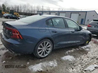 2021 Volvo S60 Momentum with VIN 7JR102FK7MG094255, listed as a Copart auction lot 49794784 with 27,021 mi miles. Bid and sale history available at carsss.com. Image 3.