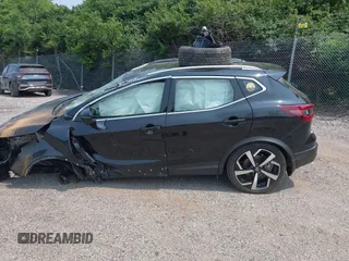 2022 Nissan Rogue SL z VIN JN1BJ1CW8NW496846, wystawiony jako IAAI lot #42380933 z przebiegiem 39 494 mil mil oraz . Historia ofert i sprzedaży dostępna na DreamBid. Obrazek 14.