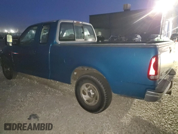 1997 Ford F-150 with VIN 1FTDX1729VND13052, listed as a Copart auction lot 83251714 with 134,450 mi miles and Salvage title. Bid and sale history available at DreamBid. Image 2.