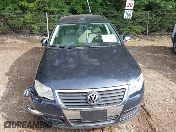 2008 Volkswagen Passat Komfort with VIN WVWXK73C58E234589, listed as a IAAI auction lot 42534711 with 156,519 mi miles and . Bid and sale history available at DreamBid. Image 12.