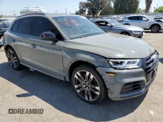 2020 Audi SQ5 Premium Plus with VIN WA1B4AFY6L2015167, listed as a Copart auction lot 52133585 with 27,887 mi miles and Salvage Title. Bid and sale history available at DreamBid. Image 4.