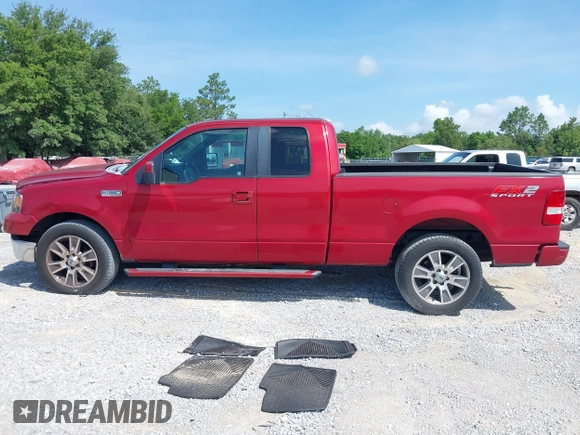 2007 Ford F-150 XL z VIN 1FTPX12V37NA85082, wystawiony jako IAAI lot #42354278 z przebiegiem 224 236 mil mil oraz . Historia ofert i sprzedaży dostępna na DreamBid. Obrazek 14.