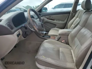 1998 Lexus ES 300 with VIN JT8BF28G4W5021187, listed as a Copart auction lot 60317445 with 258,403 mi miles and Salvage title. Bid and sale history available at DreamBid. Image 7.