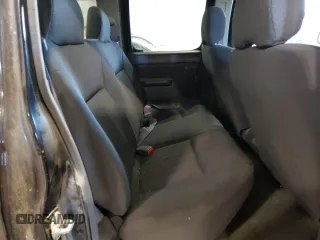 2003 Nissan Frontier SVE with VIN 1N6MD27Y83C412552, listed as a Copart auction lot 82394664 with 204,368 mi miles and Clean title. Bid and sale history available at DreamBid. Image 10.