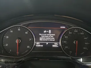 2015 Audi A8 4.0T z VIN WAU32AFD0FN017865, wystawiony jako Copart lot #37065594 z przebiegiem 55 632 mil mil oraz Szkoda całkowita • Salvage title. Historia ofert i sprzedaży dostępna na DreamBid. Obrazek 9.