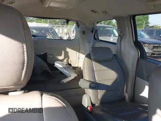 2010 Chrysler Town & Country Touring with VIN 2A4RR5D19AR202169, listed as a IAAI auction lot 42123581 with 183,000 mi miles and . Bid and sale history available at DreamBid. Image 8.