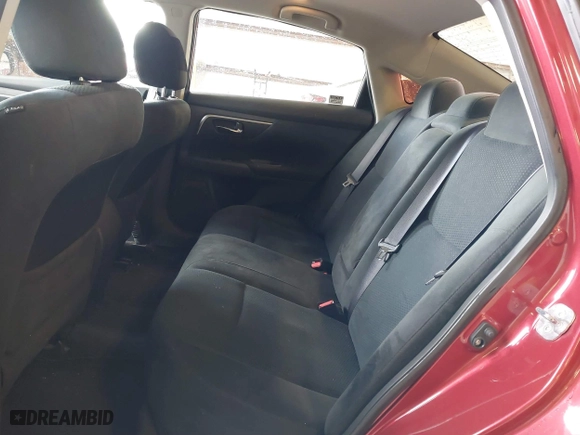 2015 Nissan Altima 2.5 with VIN 1N4AL3AP7FC242645, listed as a IAAI auction lot 41834233 with 191,725 mi miles. Bid and sale history available at carsss.com. Image 8.