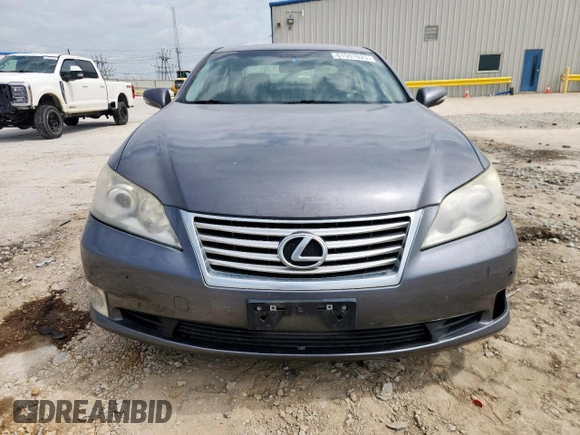 2012 Lexus ES 330 with VIN JTHBK1EG3C2488771, listed as a Copart auction lot 61557625 with 147,102 mi miles and Salvage title. Bid and sale history available at DreamBid. Image 5.