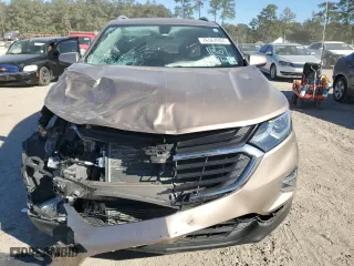 2018 Chevrolet Equinox LT with VIN 2GNAXJEVXJ6253885, listed as a Copart auction lot 76567094 with 44,267 mi miles and Salvage Title. Bid and sale history available at carsss.com. Image 5.