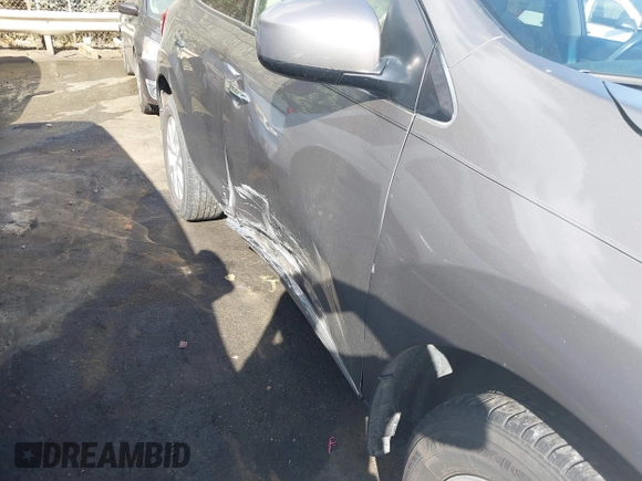 2011 Nissan Murano SV z VIN JN8AZ1MW7BW169774, wystawiony jako IAAI lot #40752308 z przebiegiem 167 144 mil mil oraz . Historia ofert i sprzedaży dostępna na DreamBid. Obrazek 6.