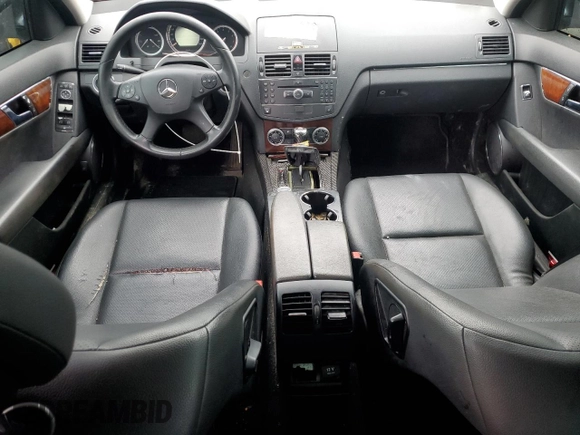 2008 Mercedes-Benz C 300 Sport with VIN WDDGF81X08F068613, listed as a Copart auction lot 58591505 with 220,188 mi miles and Non repairable. Bid and sale history available at DreamBid. Image 8.