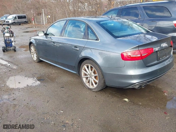 2015 Audi A4 Premium Plus with VIN WAUHFAFL9FN001357, listed as a IAAI auction lot 41921437 with 143,837 mi miles. Bid and sale history available at carsss.com. Image 3.