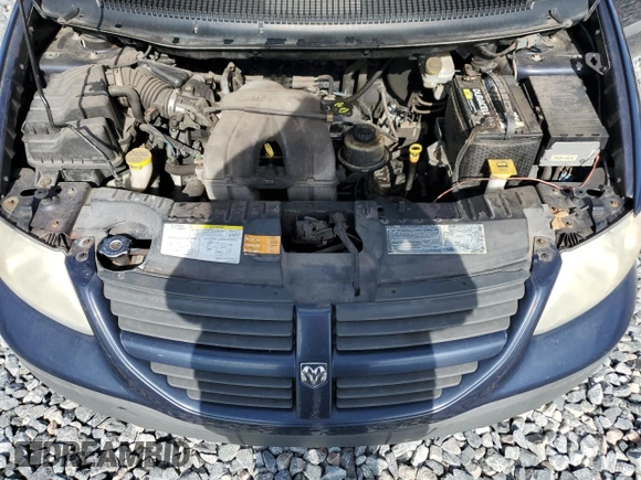2007 Dodge Caravan SE z VIN 1D4GP25B07B154497, wystawiony jako Copart lot #60499555 z przebiegiem 121 733 mil mil oraz Czysty tytuł • Clean title. Historia ofert i sprzedaży dostępna na DreamBid. Obrazek 12.