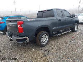 2019 Chevrolet Silverado 1500 LT with VIN 1GCRYDEDXKZ359924, listed as a IAAI auction lot 41463919 with 66,326 mi miles. Bid and sale history available at carsss.com. Image 4.