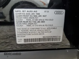 2024 Audi Q8 e-tron Premium Plus z VIN WA15AAGE3RB027165, wystawiony jako Copart lot #42250375 z przebiegiem 15 926 mil mil oraz Szkoda całkowita • Salvage title. Historia ofert i sprzedaży dostępna na DreamBid. Obrazek 13.