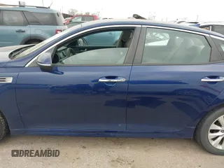 2017 Kia Optima LX with VIN 5XXGT4L35HG140543, listed as a IAAI auction lot 41801762 with 95,626 mi miles. Bid and sale history available at carsss.com. Image 14.