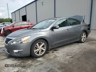 2015 Nissan Altima 2.5 with VIN 1N4AL3AP3FC194495, listed as a Copart auction lot 59199365 with 140,604 mi miles and Salvage title. Bid and sale history available at DreamBid. Image 1.