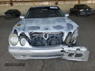 2001 Mercedes-Benz E-Class with VIN WDBJF70J51B167821, listed as a Copart auction lot 81113074 with 203,608 mi miles and Salvage Title. Bid and sale history available at carsss.com. Image 5.