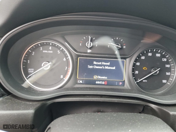 2019 Buick Regal Sportback Preferred II with VIN W04GM6SX6K1069735, listed as a Copart auction lot 87190914 with 44,416 mi miles and Salvage Title. Bid and sale history available at carsss.com. Image 9.