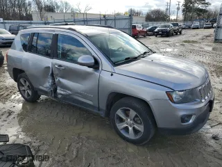 2016 Jeep Compass High Altitude Edition with VIN 1C4NJCEA6GD720251, listed as a Copart auction lot 42423475 with 103,312 mi miles and Salvage Title. Bid and sale history available at carsss.com. Image 4.