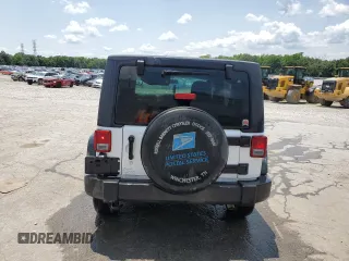 2016 Jeep Wrangler Unlimited Sport RHD with VIN 1C4BJWKG6GL293429, listed as a Copart auction lot 59156585 with 226,276 mi miles and Salvage title. Bid and sale history available at DreamBid. Image 6.