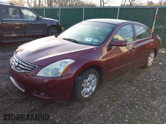 2010 Nissan Altima 2.5 S with VIN 1N4AL2AP5AN443726, listed as a IAAI auction lot 41799250 with 999,999 mi miles. Bid and sale history available at carsss.com. Image 2.