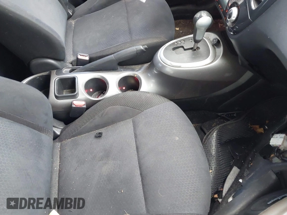 2014 Nissan Juke S with VIN JN8AF5MV8ET363145, listed as a IAAI auction lot 41210984 with 113,268 mi miles. Bid and sale history available at carsss.com. Image 5.