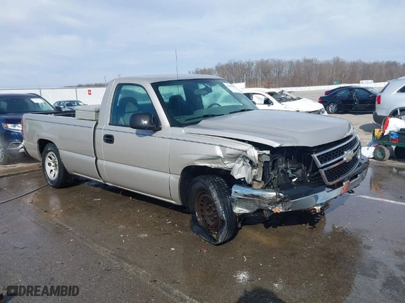2006 Chevrolet Silverado 1500 Work Truck with VIN 3GCEC14X96G157606, listed as a IAAI auction lot 41608801 with 226,617 mi miles. Bid and sale history available at carsss.com. Image 1.