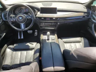 2015 BMW X5 xDrive35i with VIN 5UXKR0C57F0P15080, listed as a Copart auction lot 50720945 with 100,074 mi miles and Salvage Title. Bid and sale history available at carsss.com. Image 8.