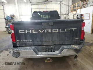 2021 Chevrolet Silverado 3500HD LTZ with VIN 1GC4YUEY6MF195556, listed as a Copart auction lot 42080565 with 137,185 mi miles and Salvage Title. Bid and sale history available at DreamBid. Image 6.