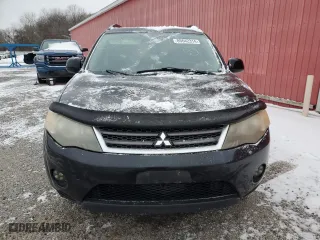 2008 Mitsubishi Outlander ES with VIN JA4LT21W68Z603362, listed as a Copart auction lot 85642314 with 277,822 mi miles and Clean Title. Bid and sale history available at carsss.com. Image 5.