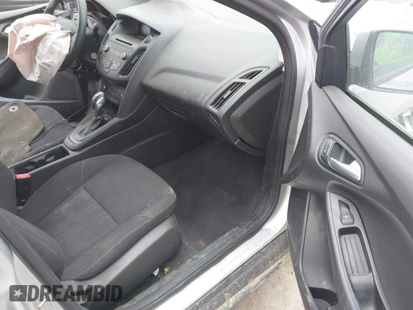 2015 Ford Focus SE with VIN 1FADP3F20FL262380, listed as a IAAI auction lot 42019840 with Not provided miles and . Bid and sale history available at DreamBid. Image 5.