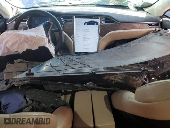 2017 Tesla Model S 100D z VIN 5YJSA1E27HF204491, wystawiony jako Copart lot #55160945 z przebiegiem 57 059 mil mil oraz Szkoda całkowita • Salvage title. Historia ofert i sprzedaży dostępna na DreamBid. Obrazek 8.