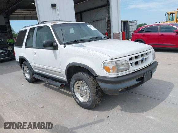 1996 Ford Explorer with VIN 1FMCU24X4TUC82009, listed as a IAAI auction lot 42829672 with 113,106 mi miles and . Bid and sale history available at DreamBid. Image 1.