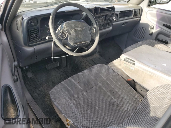 1997 Dodge Ram 2500 with VIN 3B7KC23Z0VM526798, listed as a Copart auction lot 45059435 with 298,639 mi miles and Clean Title. Bid and sale history available at carsss.com. Image 8.