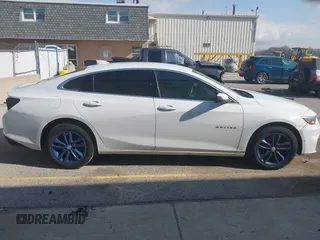 2018 Chevrolet Malibu LT with VIN 1G1ZD5ST6JF153425, listed as a IAAI auction lot 41968505 with 141,821 mi miles and . Bid and sale history available at DreamBid. Image 14.