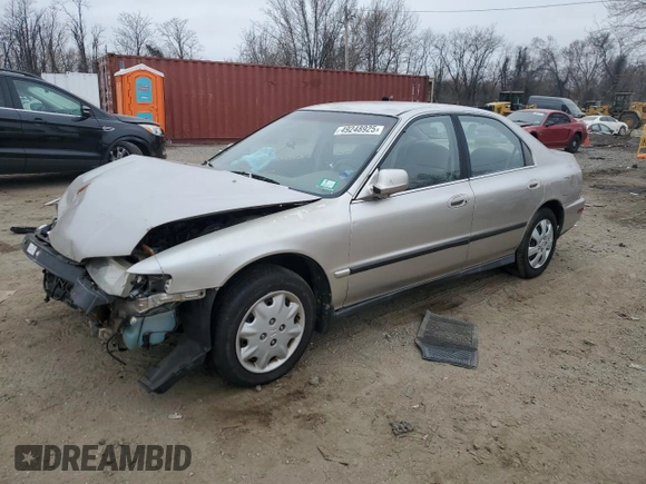 1997 Honda Accord LX with VIN 1HGCD5637VA086619, listed as a Copart auction lot 49248925 with 260,386 mi miles and Salvage Title. Bid and sale history available at carsss.com. Image 1.