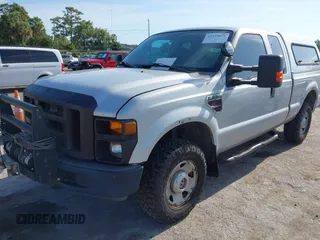2008 Ford Super Duty F-250 SRW XL with VIN 1FTSX21R28EB04744, listed as a IAAI auction lot 42173672 with 168,960 mi miles. Bid and sale history available at carsss.com. Image 17.