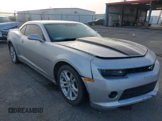 2014 Chevrolet Camaro LT z VIN 2G1FC1E30E9320841, wystawiony jako IAAI lot #41855269 z przebiegiem 150 521 mil mil oraz . Historia ofert i sprzedaży dostępna na DreamBid. Obrazek 1.
