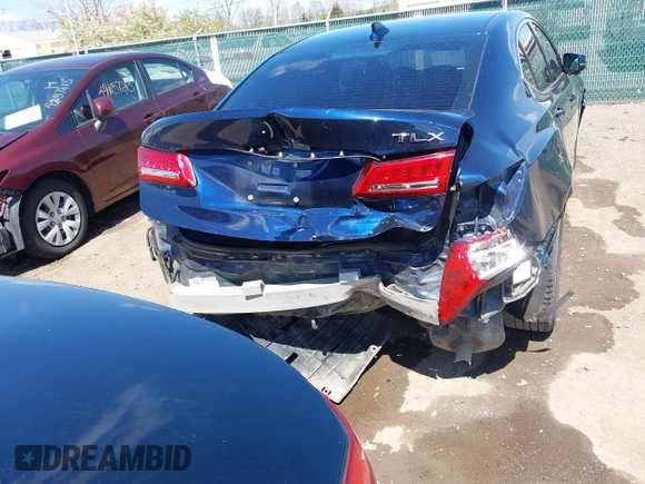 2020 Acura TLX w/Technology Pkg with VIN 19UUB1F51LA001890, listed as a IAAI auction lot 42046926 with 81,833 mi miles. Bid and sale history available at carsss.com. Image 6.