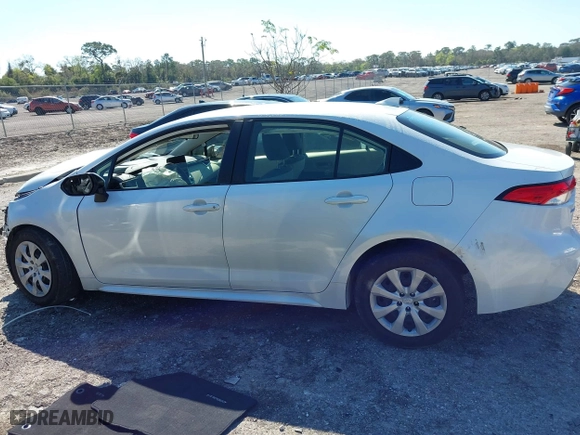 2024 Toyota Corolla Hybrid LE with VIN JTDBCMFEXR3040155, listed as a IAAI auction lot 41668794 with 18,282 mi miles. Bid and sale history available at carsss.com. Image 14.