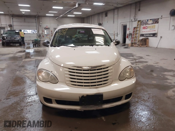 2009 Chrysler PT Cruiser with VIN 3A8FY489X9T543605, listed as a IAAI auction lot 41592501 with 96,825 mi miles and . Bid and sale history available at DreamBid. Image 13.