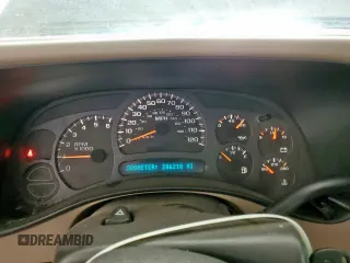 2004 Chevrolet Tahoe LT with VIN 1GNEC13Z94R292771, listed as a Copart auction lot 60036715 with 286,210 mi miles and Clean title. Bid and sale history available at DreamBid. Image 9.