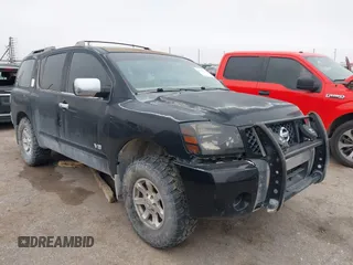 2005 Nissan Armada SE z VIN 5N1AA08B75N736365, wystawiony jako IAAI lot #42396574 z przebiegiem 183 331 mil mil oraz . Historia ofert i sprzedaży dostępna na DreamBid. Obrazek 1.
