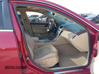 2009 Cadillac CTS RWD с VIN 1G6DV57V390173111, выставлен на аукционе IAAI как лот 42269117 с пробегом 165 666 миль миль и . История ставок и продаж доступна на DreamBid. Изображение 5.