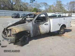 2007 GMC Sierra 2500HD Work Truck z VIN 1GDHC24K77E550046, wystawiony jako Copart lot #50433995 z przebiegiem Nie podano mil oraz Nie do naprawy • Non repairable. Historia ofert i sprzedaży dostępna na DreamBid. Obrazek 1.